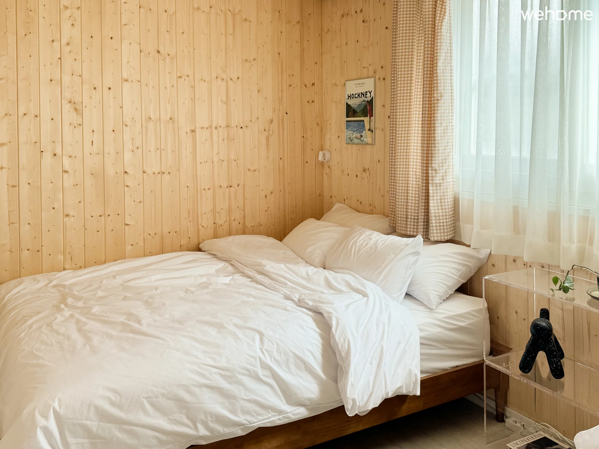 (Best Central Location) Bright, Quiet, Sensual Accommodation in the Heart of Myeongdong, 3 Minutes from Shinsegae & Namdaemun Market, 5 Minutes from Namsan, Seoul Station