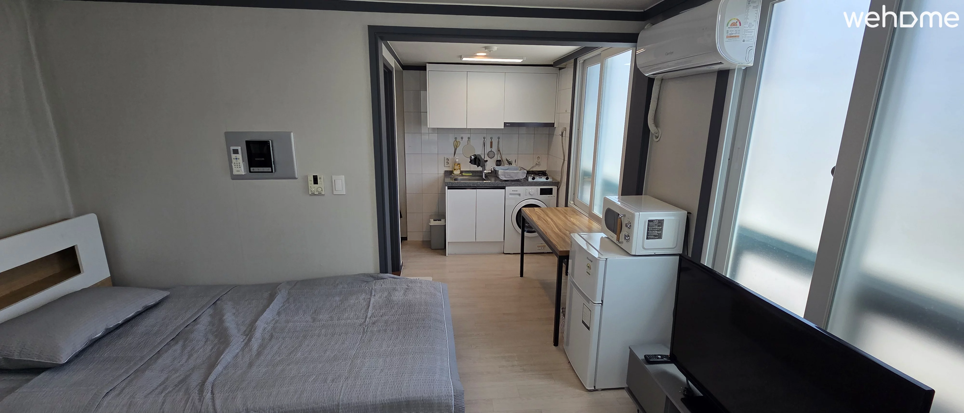 Songjeong Beach 3-Minute Walk Condo-Style Accommodation