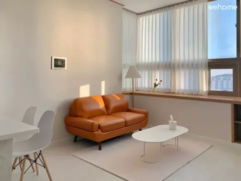 Oasis House ♥︎ 신규오픈/ 복층 / 고층시티뷰 / 상무지구핫플