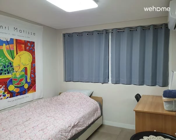 [woman only] emmas house roomB