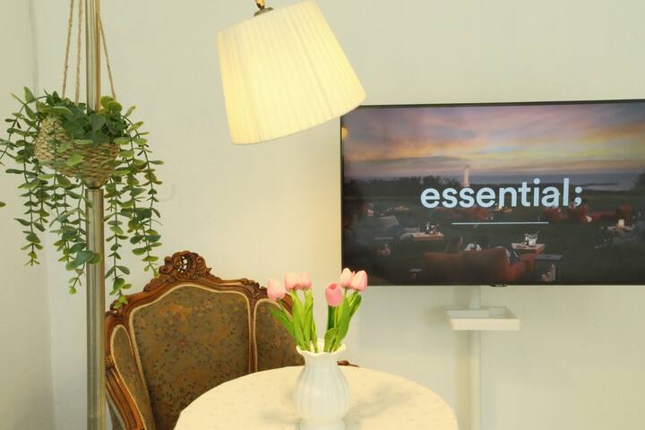 Gwangalli Beach 5 minutes, Namcheon Station 5 minutes, 3 Rooms, 4 Beds, BEXCO 20 minutes, 4 Air conditioners, Doll's House