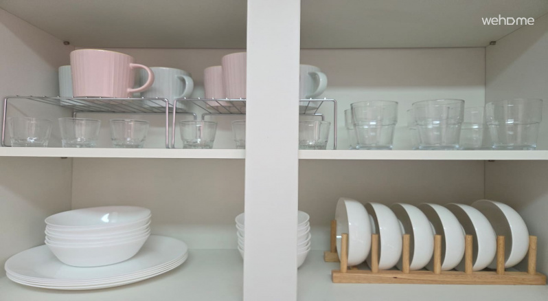 6인 식기가 준비되어 있습니다.