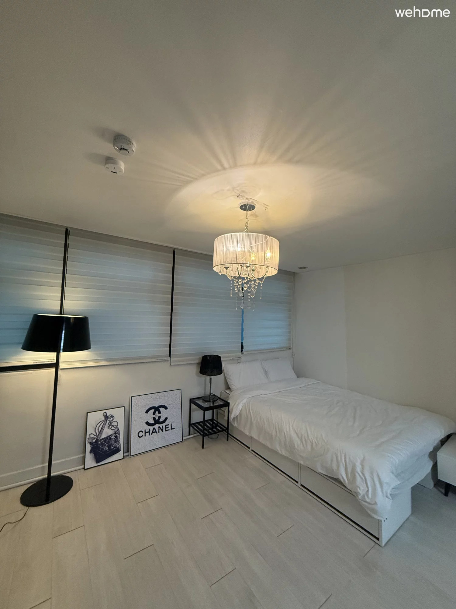 BLANC NOIR STAY