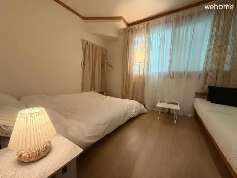 #부산역#도보5분#채광좋은#아늑한#감성숙소#상권근접#정류장1분