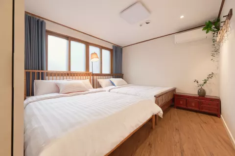 SeoHong | Spacious Family Home Seoul Station #위홈