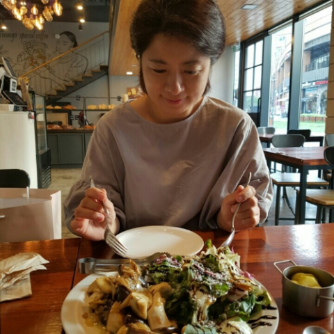 호스트
